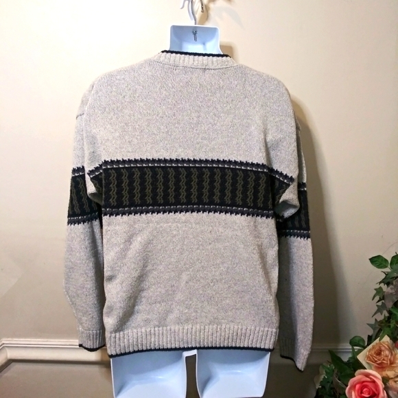 Vintage Liberty Sweaters Gray, White Marled Sweater With Olive/Navy Chest Stripe - Picture 5 of 8